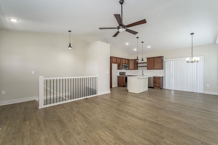 Property Photo:  5304 W 46th St S  KS 67215-5201 