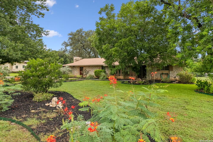 Property Photo: 10703 Bar X Trl TX 78023