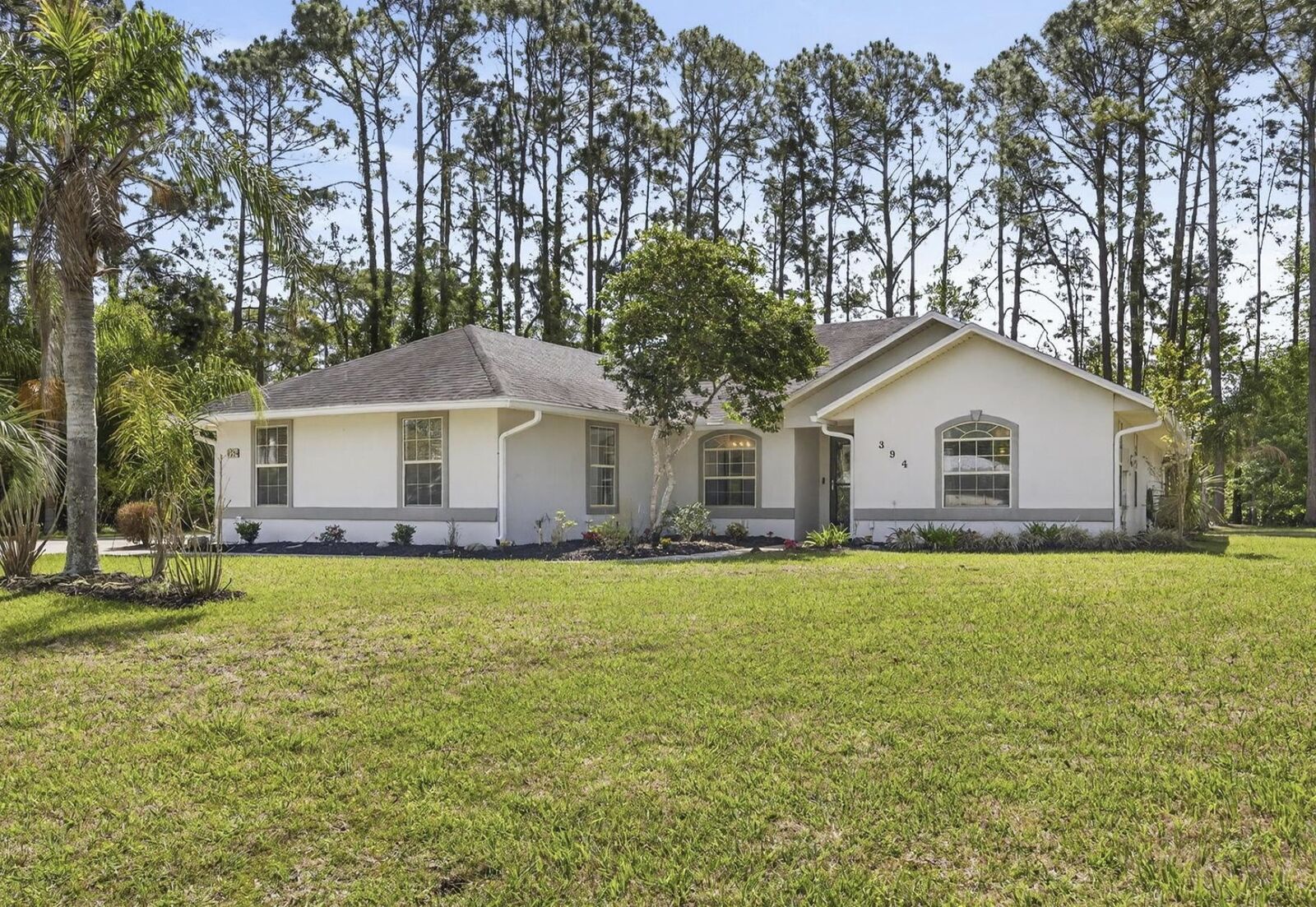 Property Photo:  394 Cassandra Ln  FL 32086 