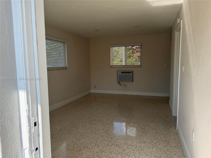 Property Photo:  3311 SW 25th Ter 3315  FL 33133 