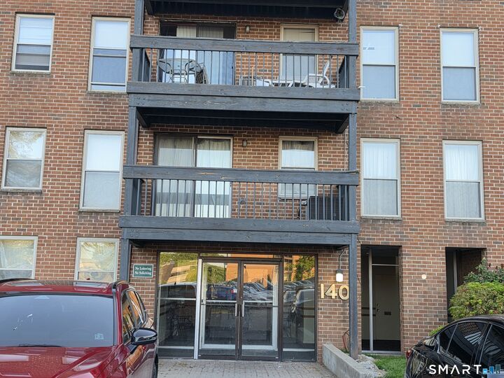 Property Photo: 140 Kane Street B9 CT 06119