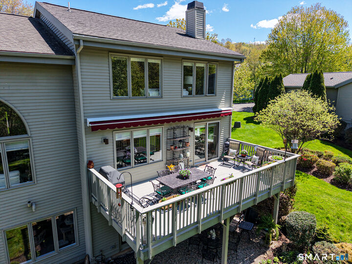 Property Photo:  2 Thistle Hollow 2  CT 06001 
