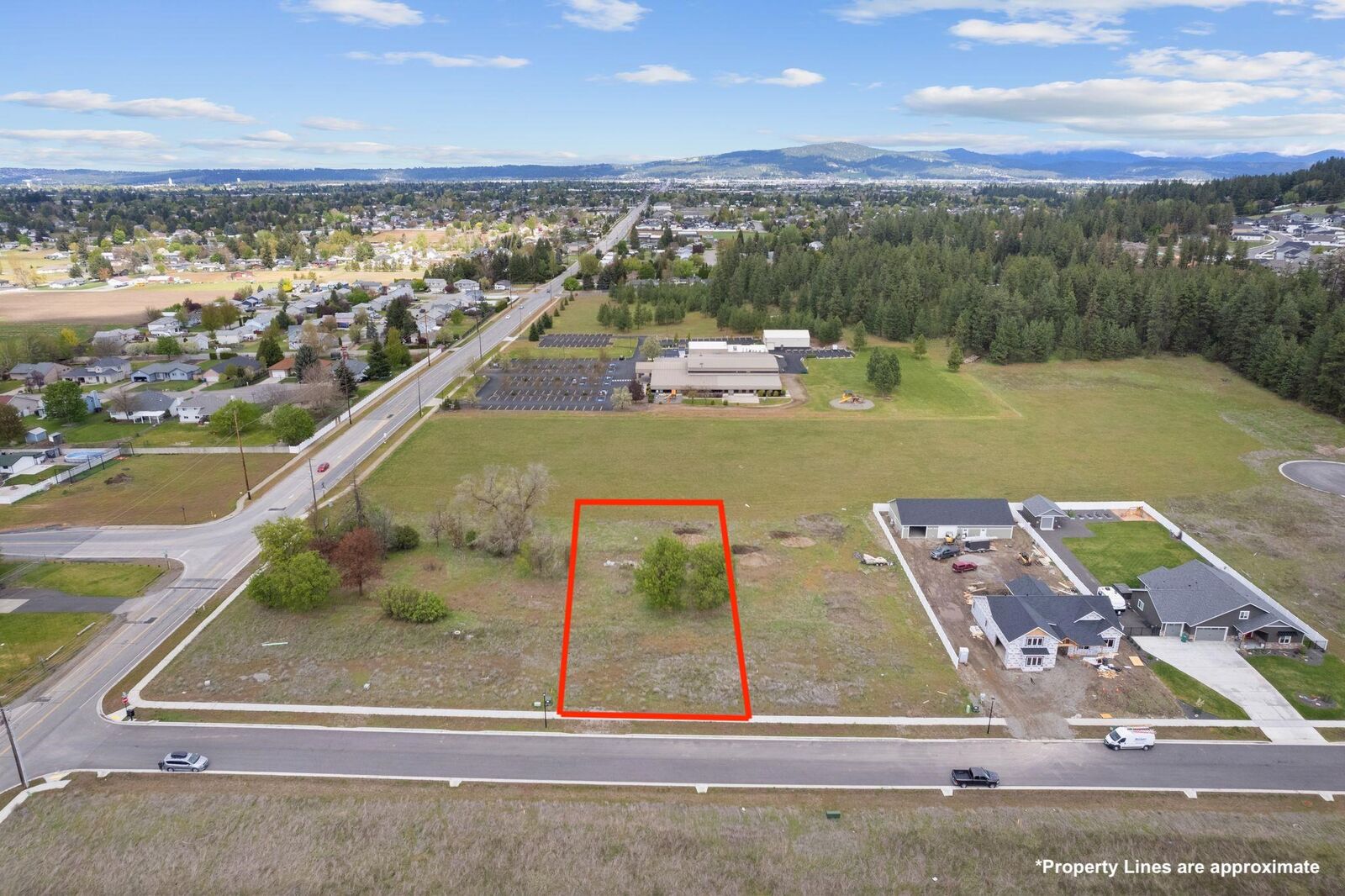 Property Photo:  15519 E 33rd Ct  WA 99037 