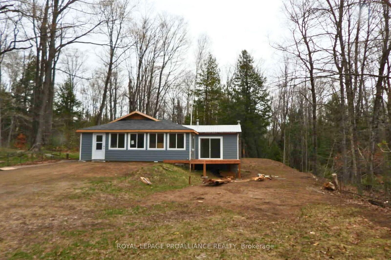Property Photo:  1049 South Road  ON K0H 1K0 