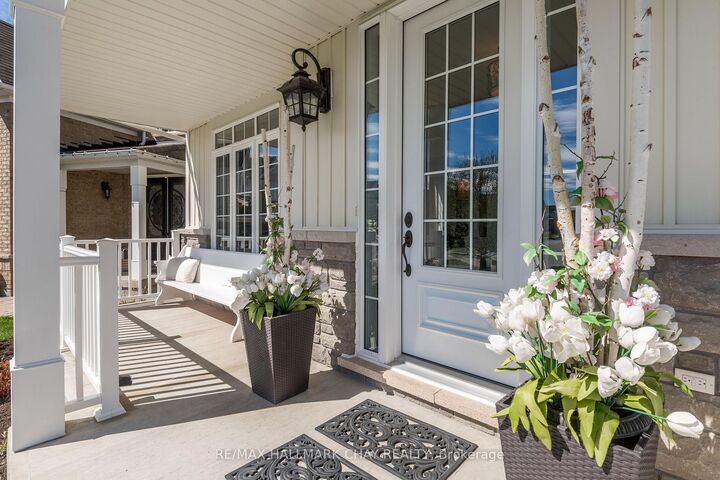 Property Photo: 118 Mount Crescent ON L3W 0N2