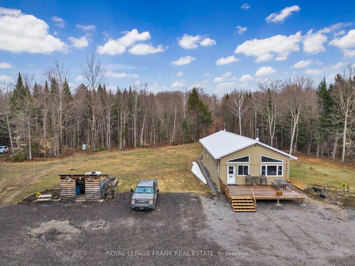 989 North McKenzie Lake Road — photo 1