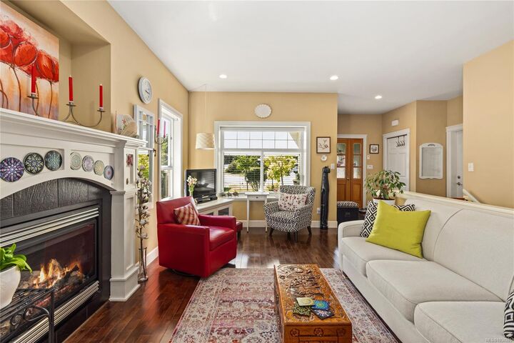 Property Photo: 5969 Stonehaven Dr BC V9L 0A1
