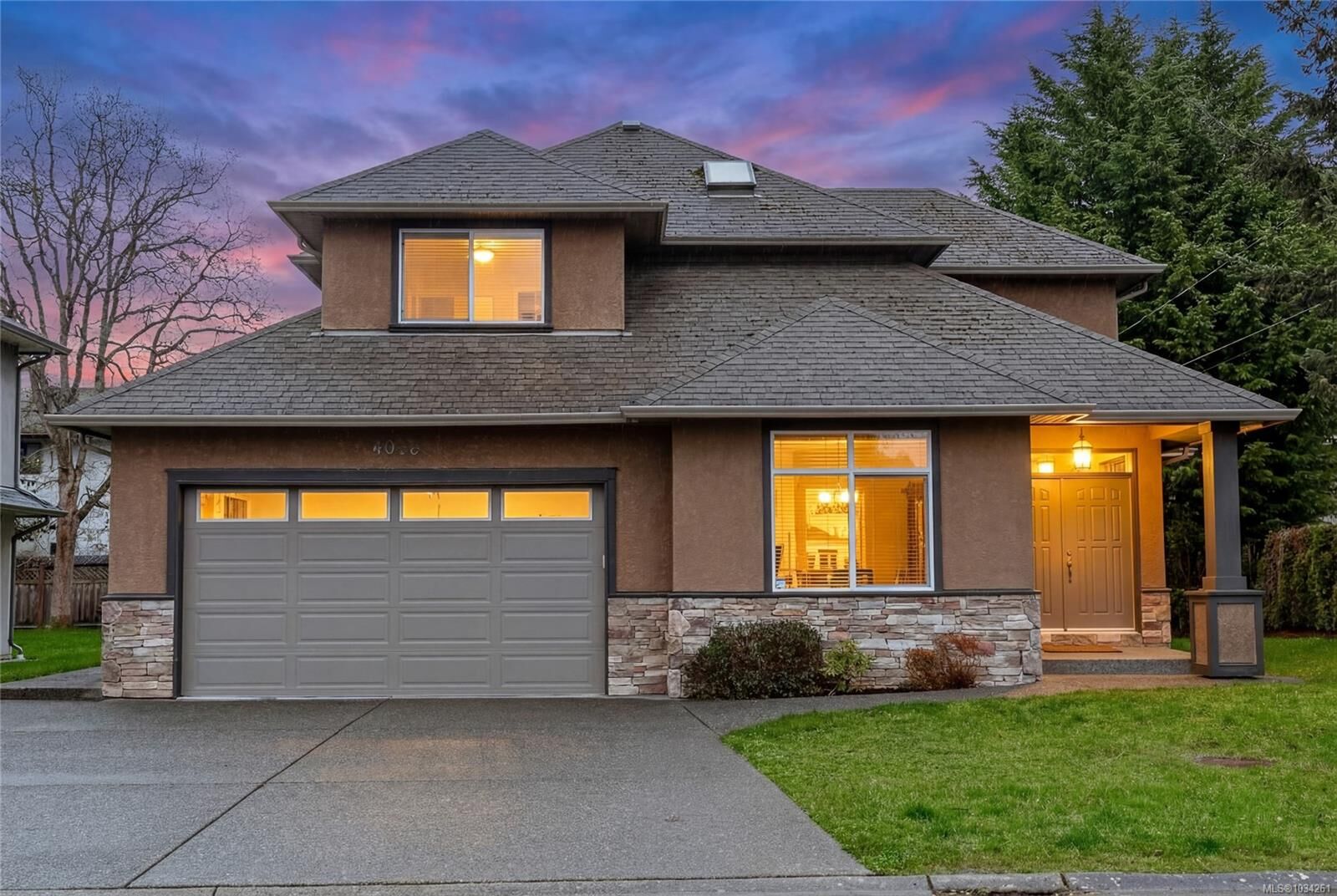 Property Photo:  4073 Longview Dr  BC V8N 2K6 