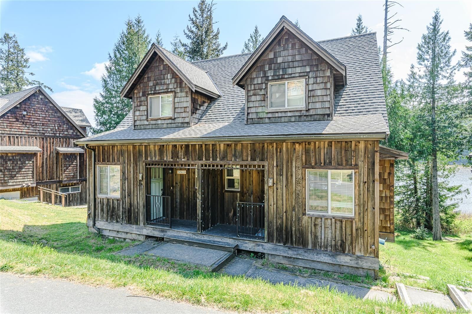 Property Photo: 315 Robinson Rd #36 BC V8K 1P7
