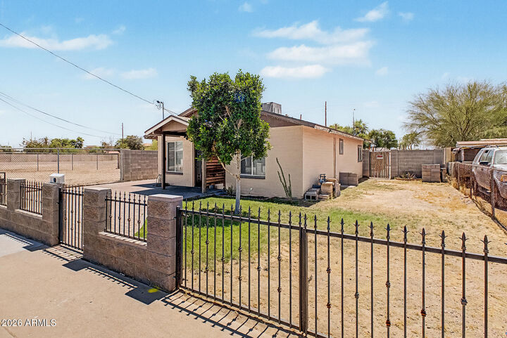 Property Photo:  67 E Kesler Lane  AZ 85225 