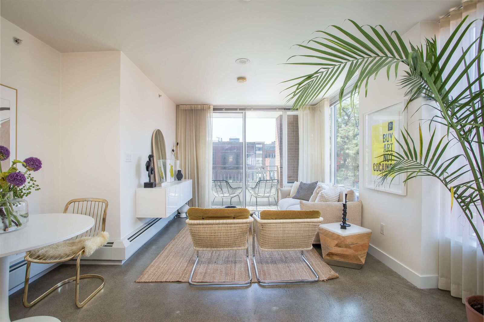 Property Photo: 231 E Pender Street 307 BC V6A 0G3