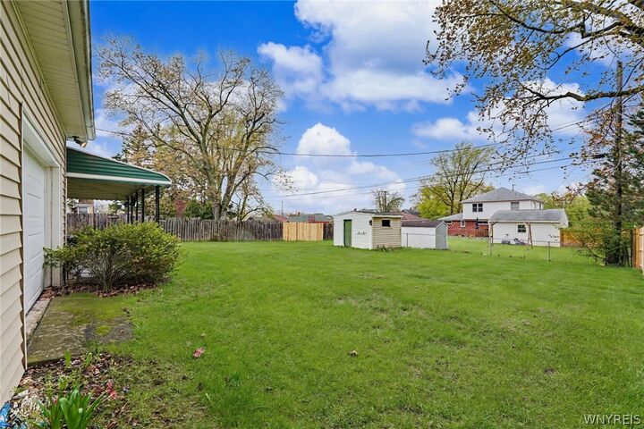 Property Photo:  146 Marycrest Lane  NY 14224 