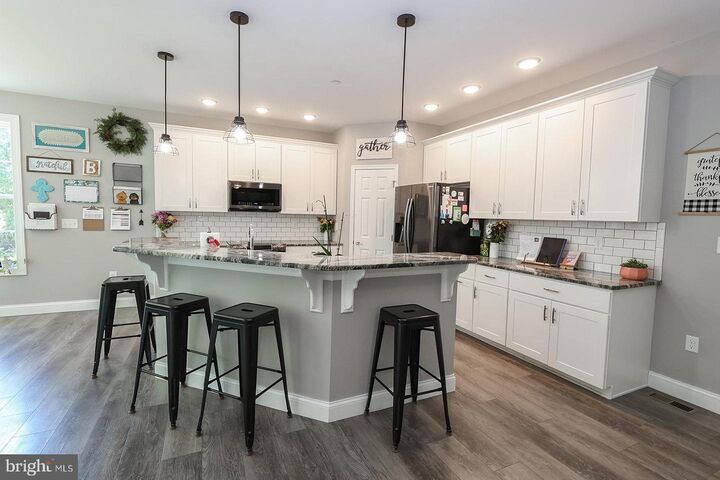 Property Photo: 46195 Kayak Court MD 20634