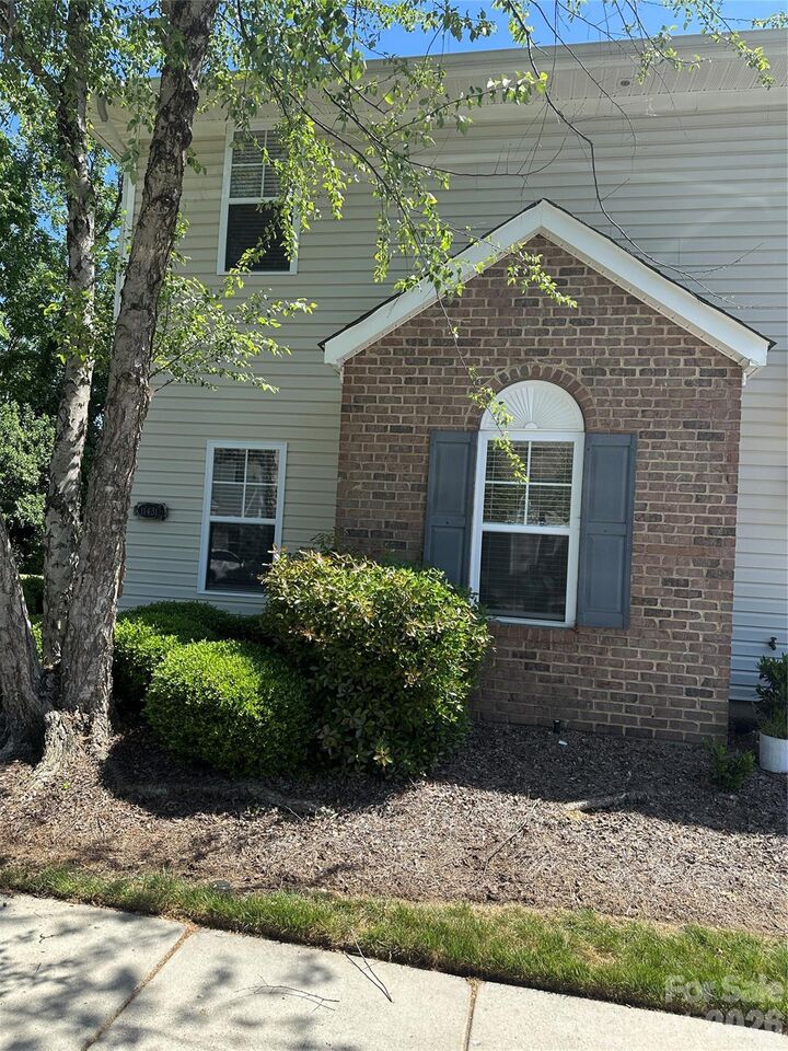 Property Photo:  11431 Savannah Creek Drive  NC 28273 