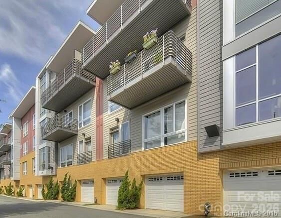 Property Photo:  2200 Lyndhurst Avenue 105  NC 28203 