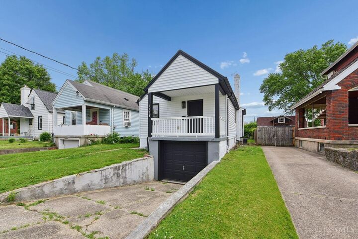 Property Photo:  1718 Waltham Avenue  OH 45239 