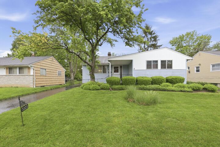 Property Photo:  3323 Roswell Drive  OH 43227 