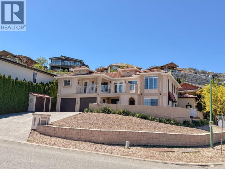 Property Photo: 4016 Pebble Beach Drive BC V0H 1V4