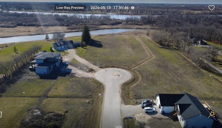 Property Photo:  15 Singh Place  MB R0E 0B2 