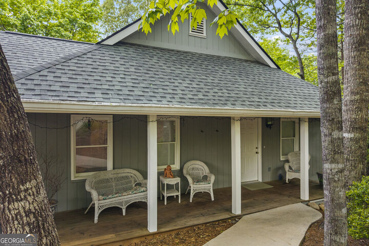 Property Photo: 359 Bahn Erlenbruck GA 30545