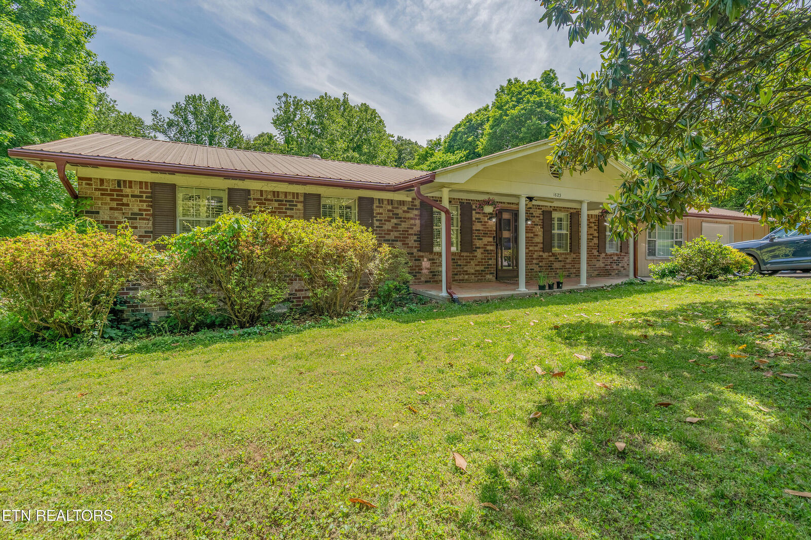Property Photo:  1623 Bluff Rd  TN 37748 
