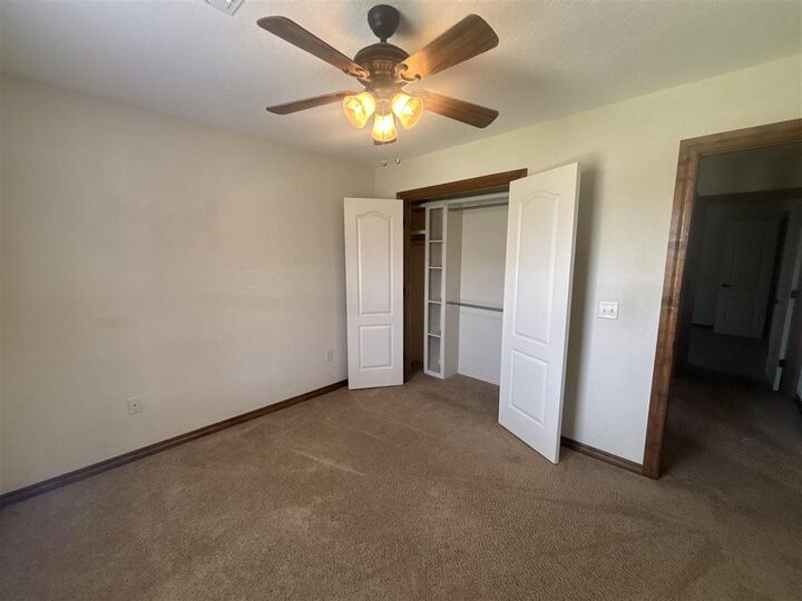 Property Photo:  1215 Hershel Dr  OK 73538 