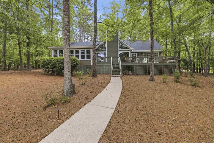 Property Photo:  1010 Holmes Drive  GA 30678 