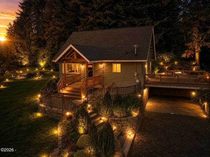 Property Photo:  2120 NE Sturdevant Place  OR 97391 