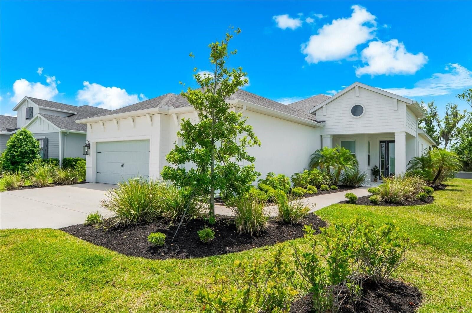 Property Photo:  13744 Old Creek Court  FL 34219 