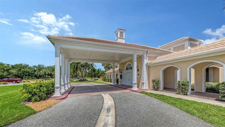 Property Photo:  51 Macewen Drive 12  FL 34229 