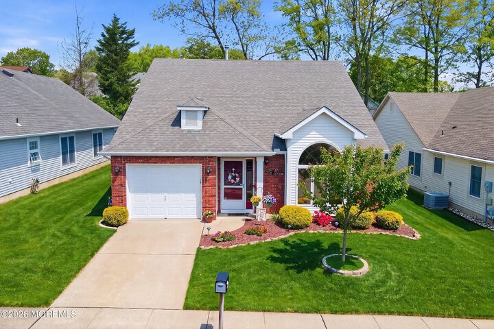 Property Photo:  1462 Burr Oak Road  NJ 08755 
