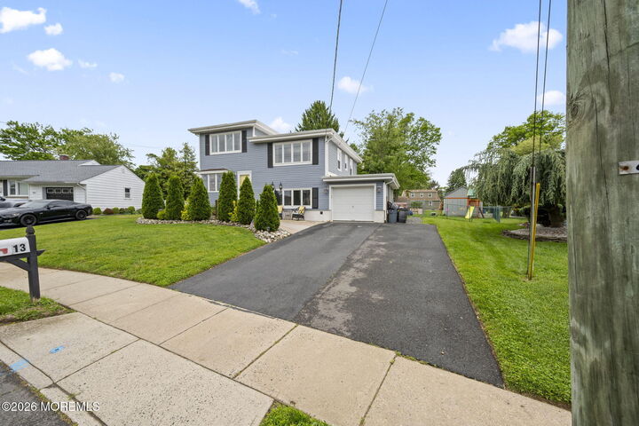 Property Photo:  13 Mallory Way  NJ 08610 