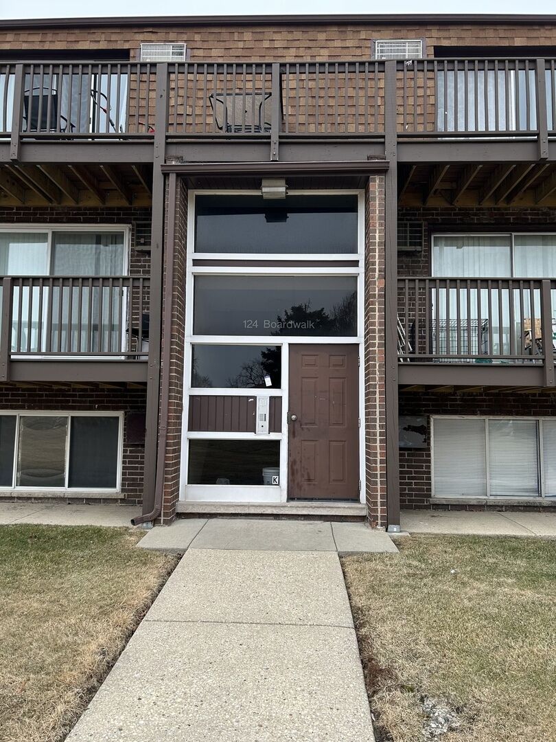 Property Photo:  