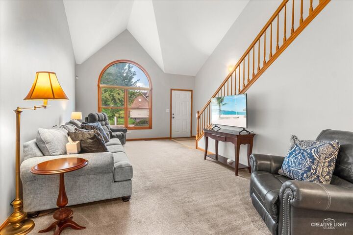 Property Photo:  574 Sudbury Circle  IL 60543 