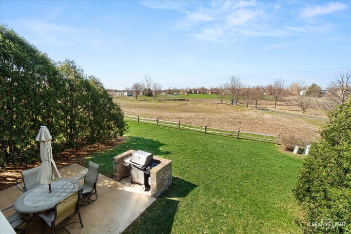 Property Photo:  574 Sudbury Circle  IL 60543 