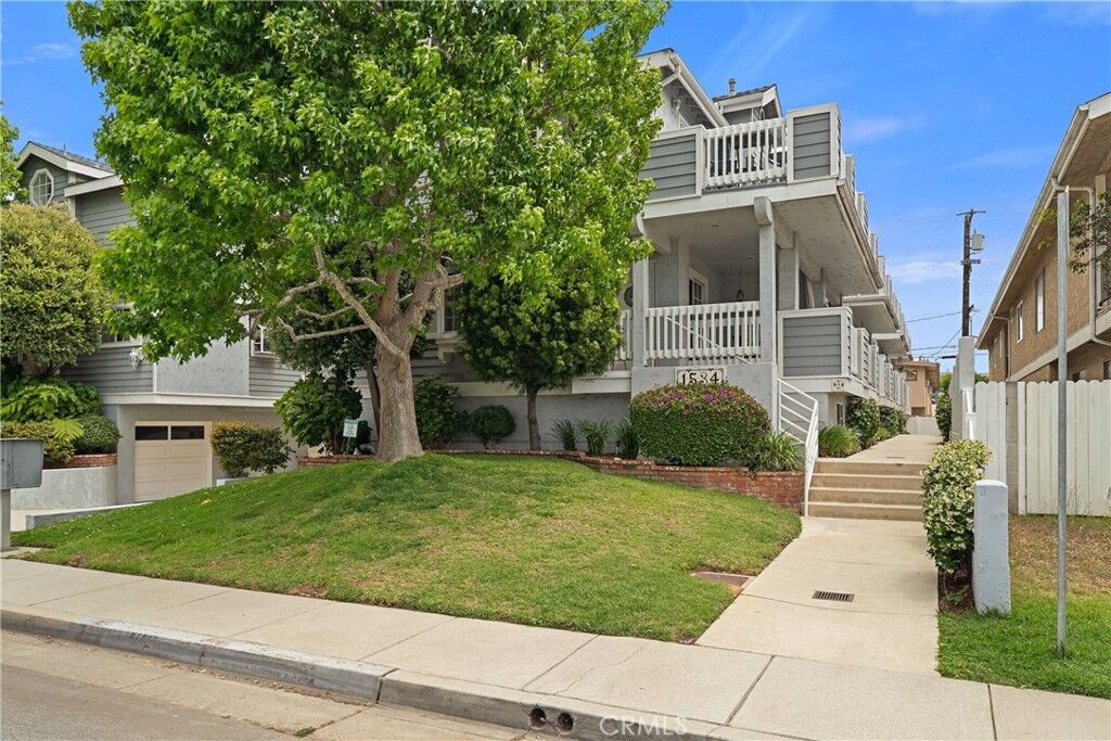 Property Photo:  1534 Marcelina Avenue A  CA 90501 