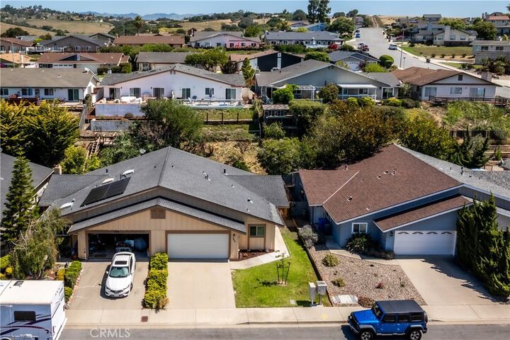 Property Photo:  762 White Oak Blvd  CA 93449 