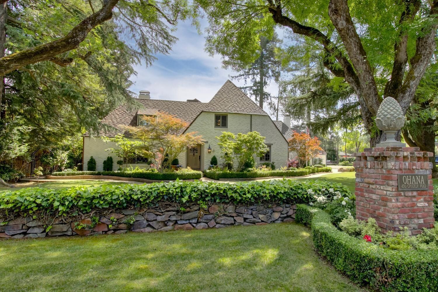 Property Photo: 450 Crocker Road CA 95864