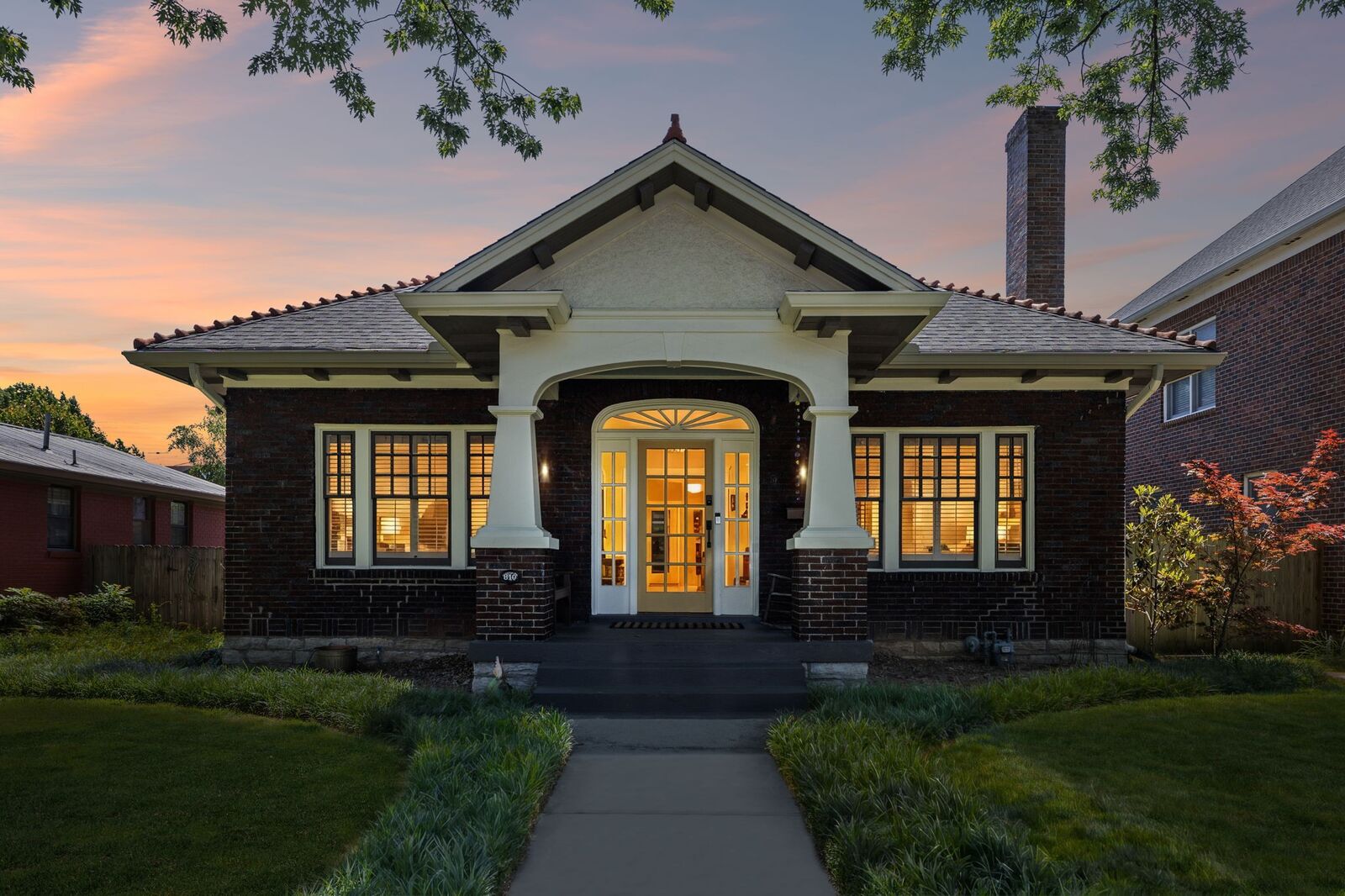 Property Photo:  810 Russell St  TN 37206 