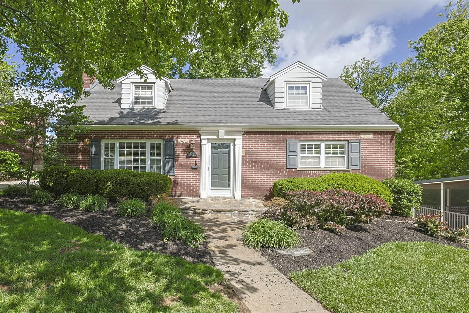 Property Photo: 1067 Lawton Road KY 41011
