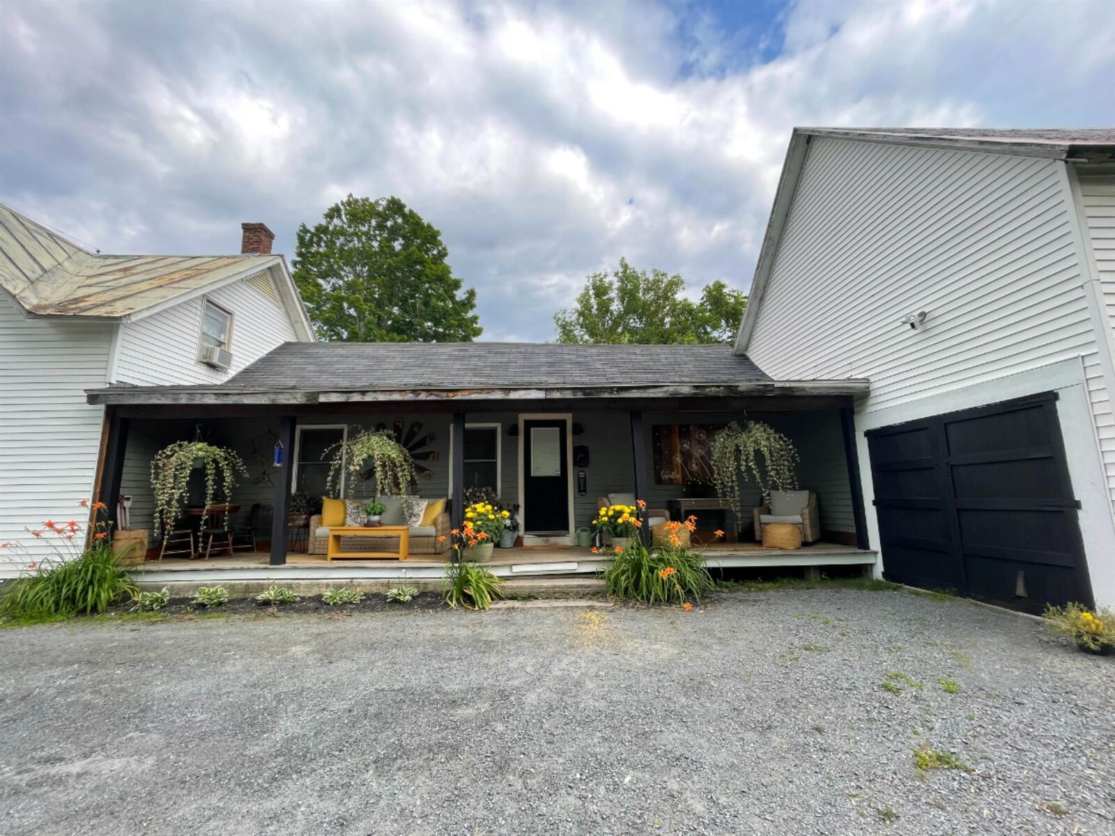 Property Photo:  37 Maple Street  VT 05033 
