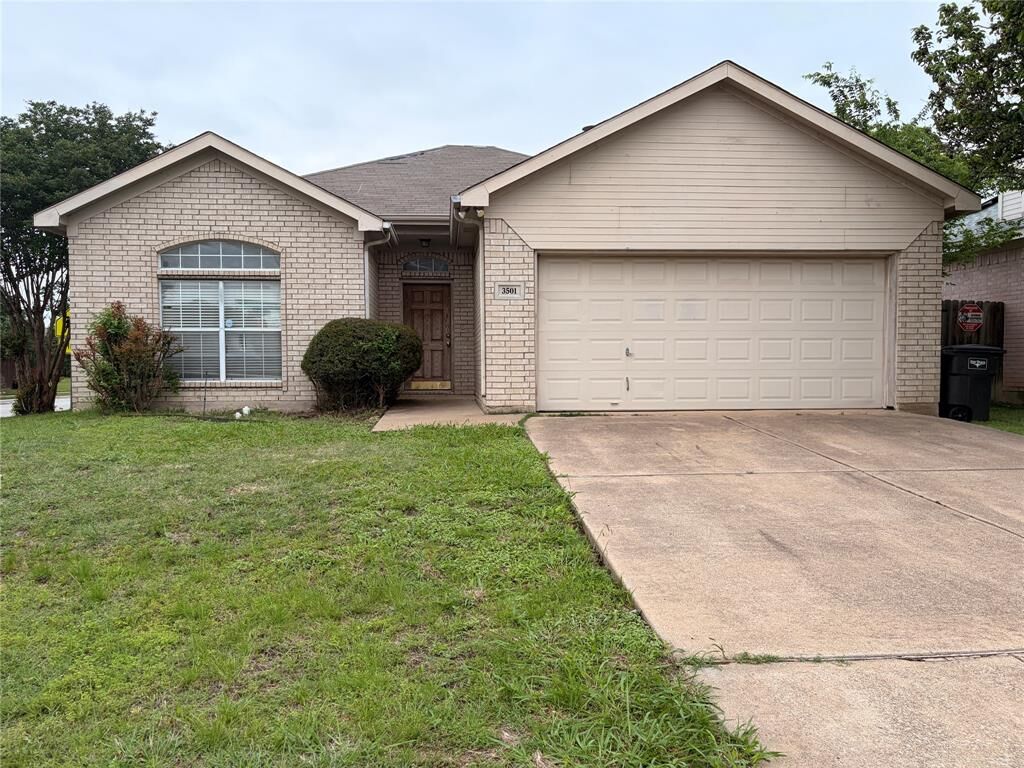 Property Photo:  3501 Cattlebaron Drive  TX 76262 