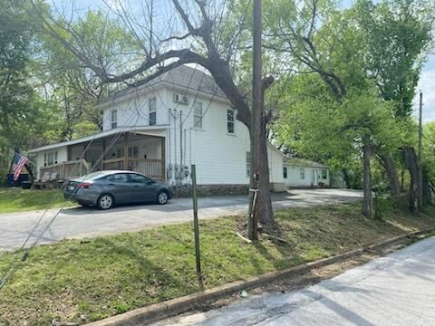 Property Photo:  124 Rogers E  AR 72601 