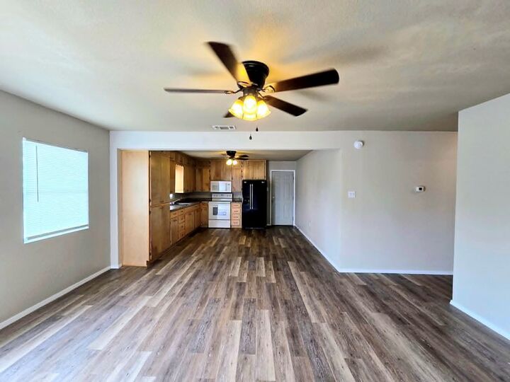 Property Photo:  2606 Ave V  TX 79549 