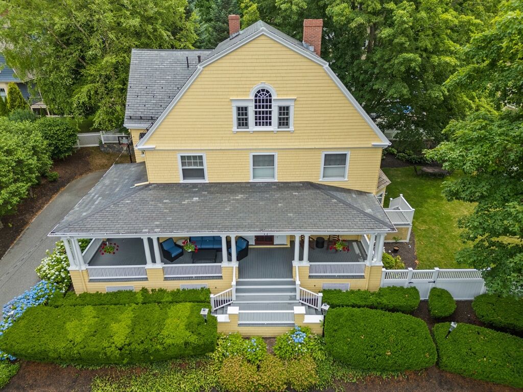 Property Photo:  216 Highland Avenue  MA 01890 