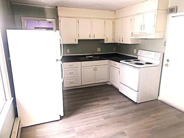 Property Photo:  43 Hamilton St 24  MA 01453 