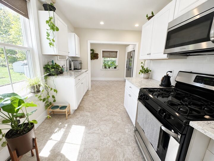 Property Photo:  12 Curve Street  MA 02420 