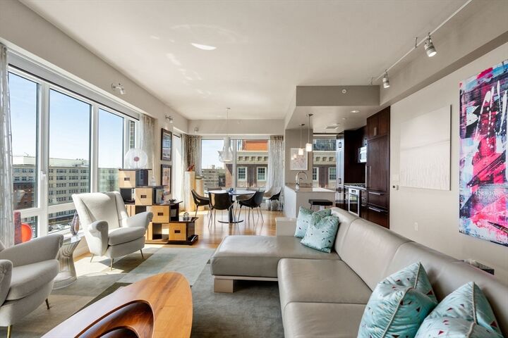 Property Photo:  400 Stuart Street 16E  MA 02116 