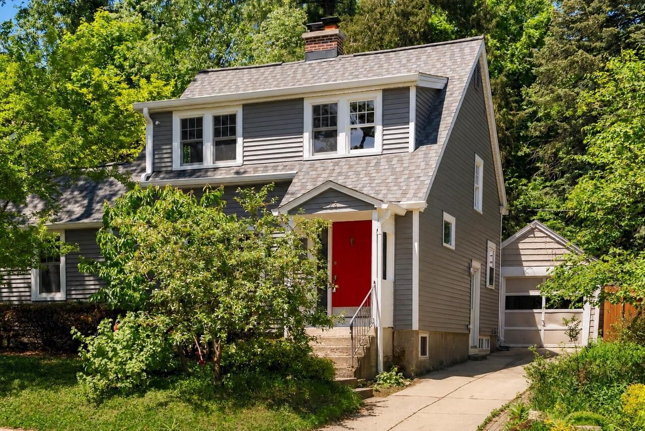 Property Photo: 2428 Fox Avenue WI 53711