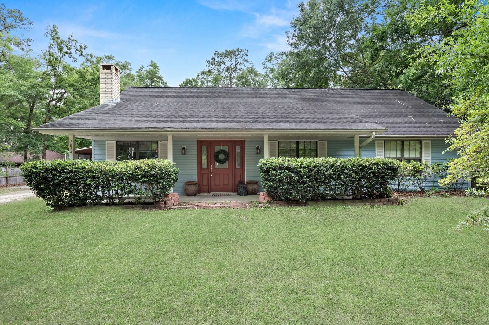 Property Photo:  1054 Bryan Ln  TX 77657 